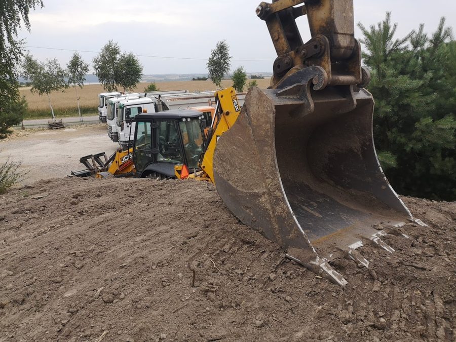 Ziemia ogrodowa INTERCO – produkcja i dostawa